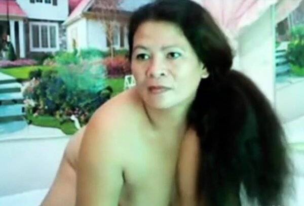 43 yr old asian hot milf on girlsasian.net