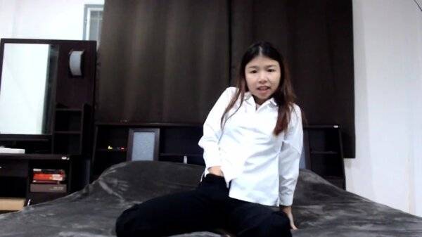 Keymoonasian - Petite Asian Girl Explores Pussy - Japan on girlsasian.net