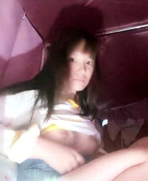 Amateur Asian Webcam Strip Masturbation on girlsasian.net
