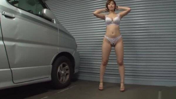 Amateur Asian babe Mizuno Asahi gets nasty in pure solo - Japan on girlsasian.net