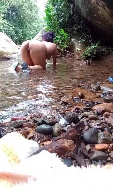 Asian Milf fucked in the river in exclusive amateur porn on girlsasian.net