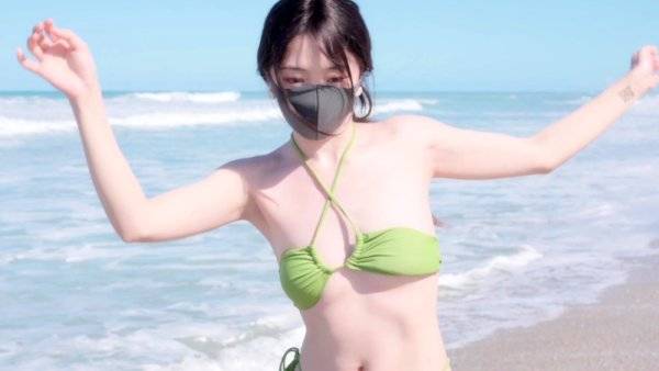 Asian Shower Teens Go Crazy - Japan on girlsasian.net