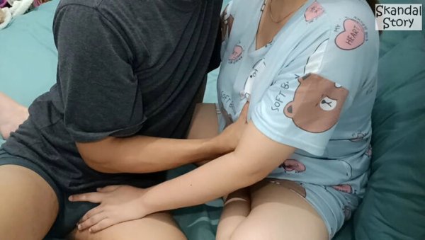Skandal Story Cheats with Lonely Friend's Boyfriend - Big Natural Tits Asian Teen Fucking - Japan - Indonesia on girlsasian.net