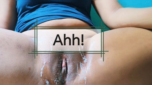 EvaSexy Horny Asian Teen Shaves Her Hairy Pussy Close-Up on girlsasian.net