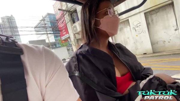 Naked Asian Girl Gets First On Screen Fuck At Tuktuk Patrol Official - Thailand on girlsasian.net