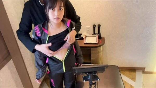 Naughty Japanese High School Couple Has First Time Sex in Karaoke Room - Amateur Asian Teen Fuck - Japan on girlsasian.net