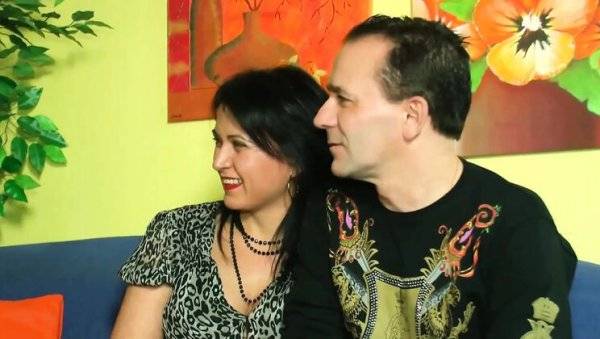 Hot Asian GF Threesome with Bea Dumas - Big Tits, Blowjob, Stockings on girlsasian.net