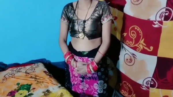 Amateur couple explores intimacy with passionate pussy licking amid colorful sheets - India on girlsasian.net