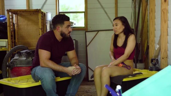 Passionate outdoor encounter ends with a facial after being caught in the act on girlsasian.net